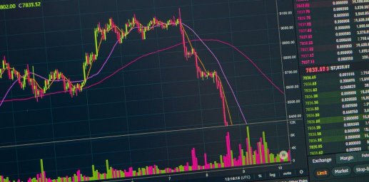 Статья Bloomberg обвалила акции Русала Статья Bloomberg обвалила акции Русала
